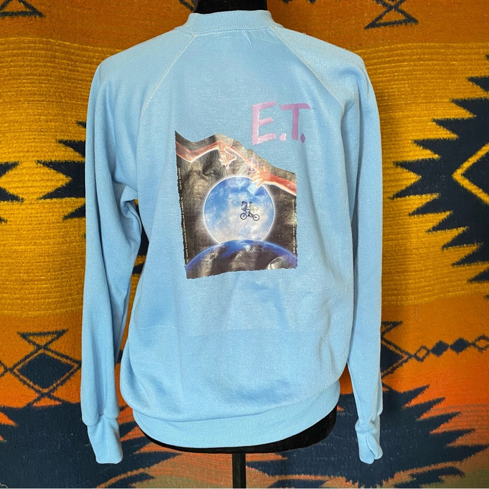 Vintage Original 1982 ET Graphic Crewneck Sweater. USA. Unisex. Medium. RARE.